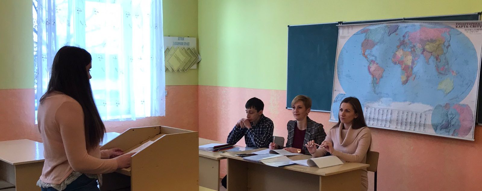 Туристи звітують про проходження професійної практики