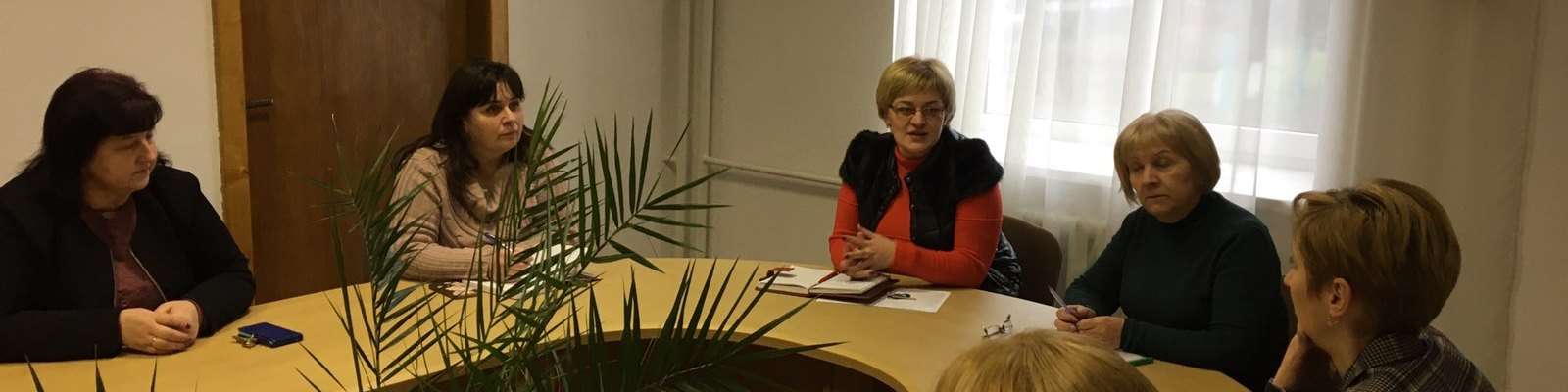 Обговорення обліково-фінансових новин викладачами відділення