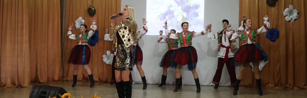 Міжнародний жіночий день у Мукачівському аграрному коледжі