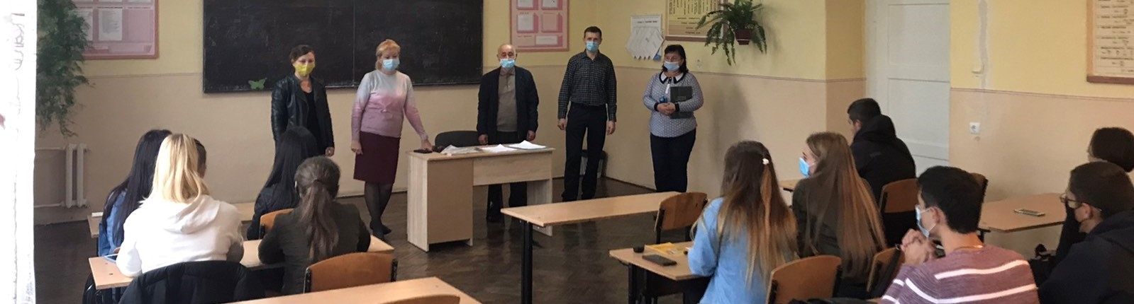 Проведення консультацій і інструктажу з техніки безпеки перед проходження виробничої технологічної практики зі спеціальності 201 «Агрономія»