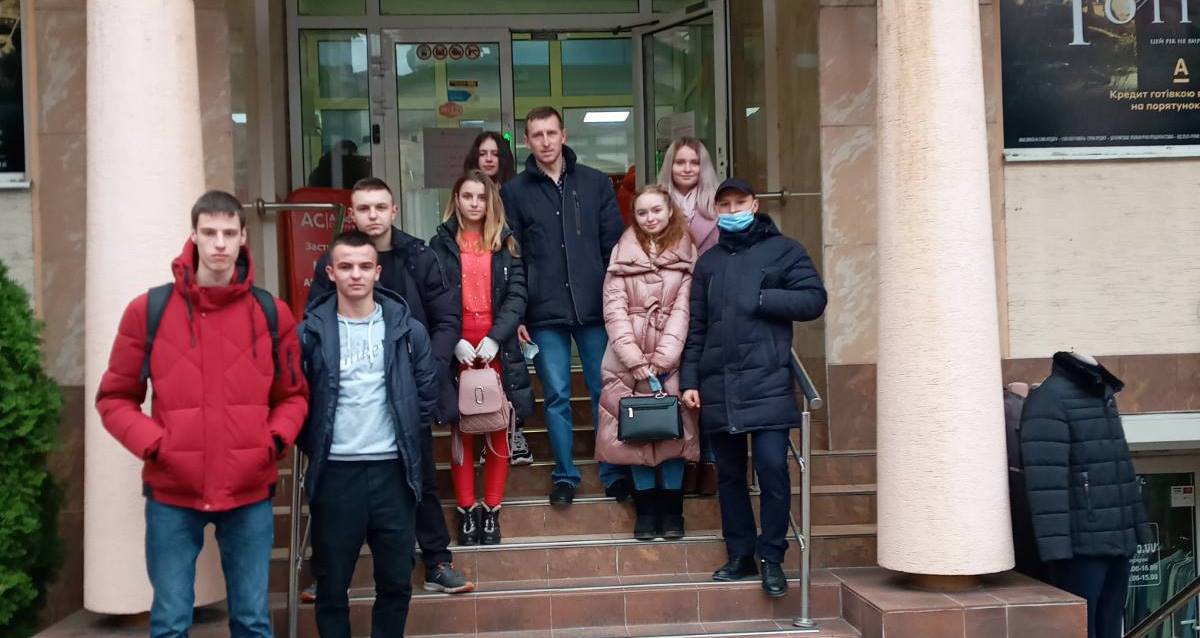 Відкрите виїзне заняття студентів – групи ФК-31 в Мукачівському відділенні ПАТ «Альфа-банк»