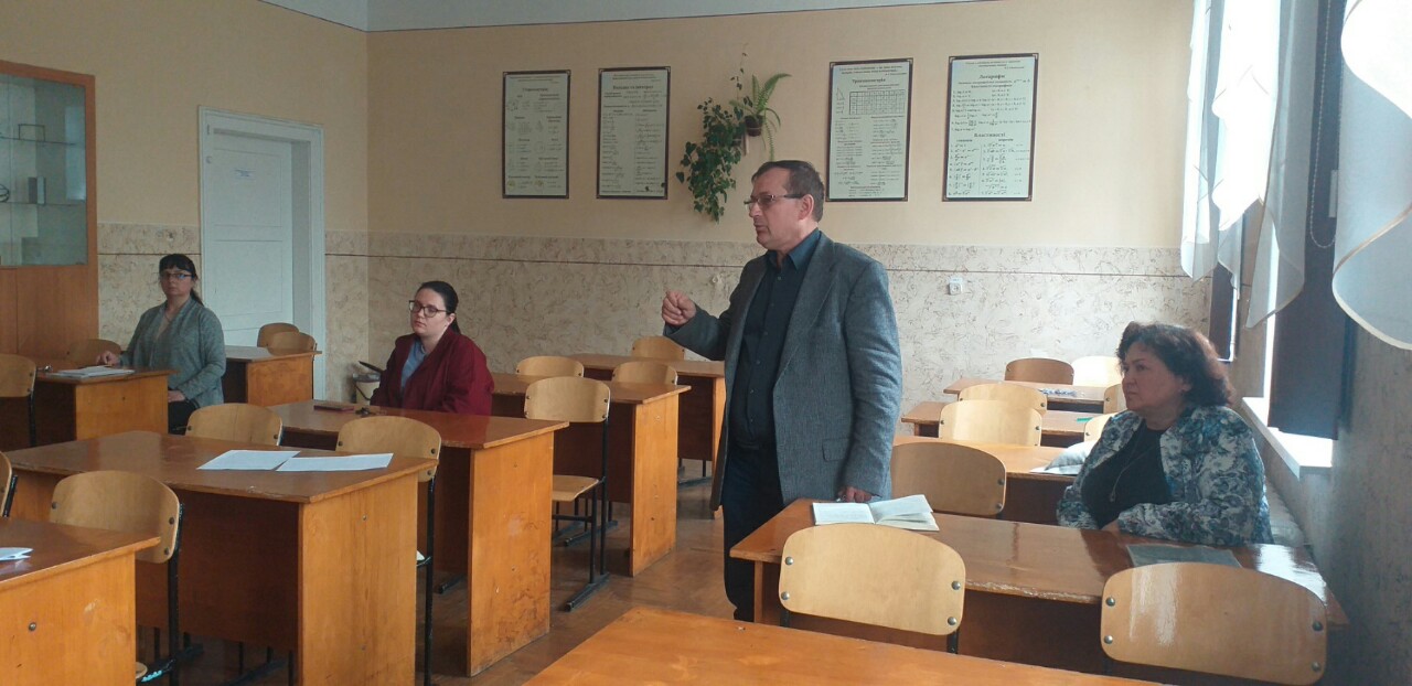 Навчаємо і виховуємо…