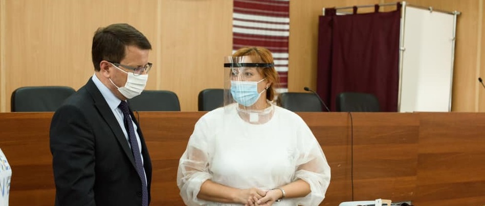 Керівництво області продовжує спілкування з громадами щодо вакцинальної кампанії серед вчителів
