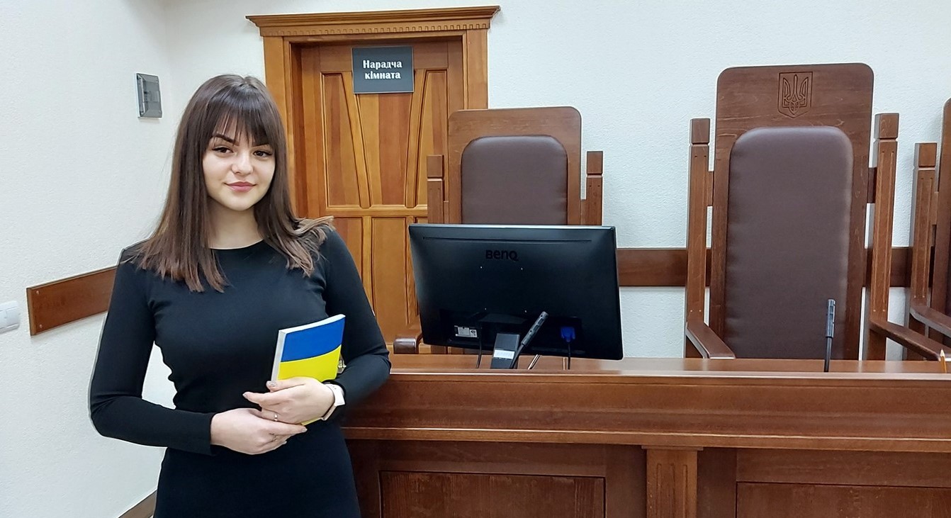 Корнелія Штефаньо: «Навчаючись на відділенні правознавства я зрозуміла, що фах юриста - це покликання моєї душі, це та професія у якої завжди є майбутнє»