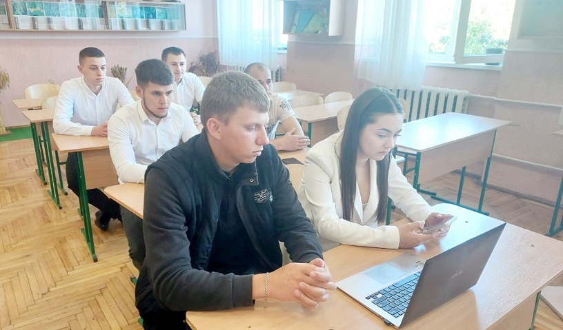 Завершили навчання в умовах викликів студенти  спеціальності 203 Садівництво та виноградарство