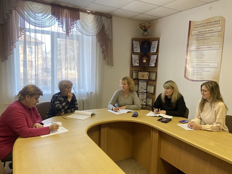 Чергове засідання групи кадрового забезпечення по підготовці до акредитації