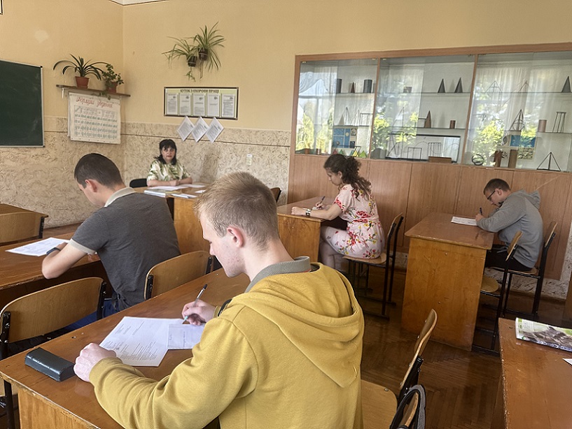ВДАЛИЙ СТАРТ ЛІТНЬОЇ ЕКЗАМЕНАЦІЙНОЇ СЕСІЇ НА ВІДДІЛЕННІ ПРАВОЗНАВСТВА