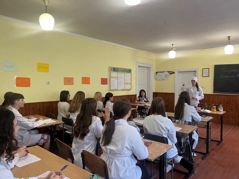 Відкрита лекція з анкетуванням